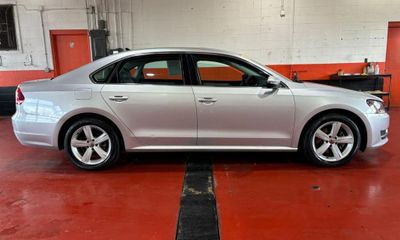 2012 Volkswagen Passat SE
