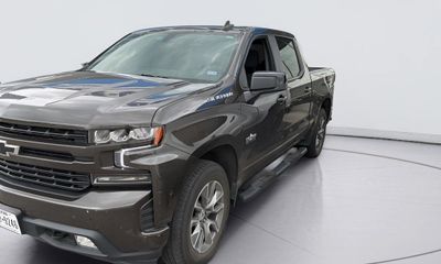 2021 Chevrolet Silverado RST
