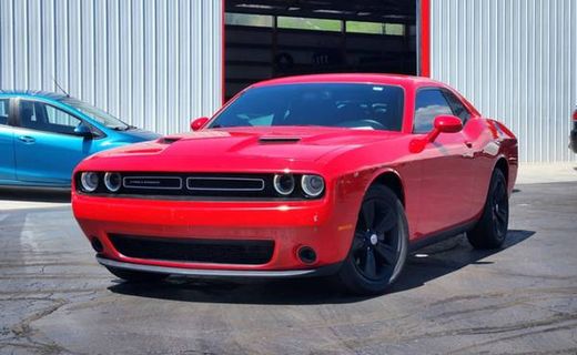 2015 Dodge Challenger SXT