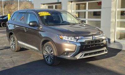 2020 Mitsubishi Outlander ES SE LE