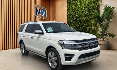 2024 Ford Expedition Platinum