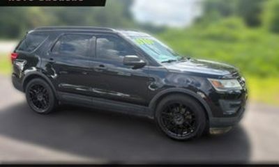 2017 Ford Explorer Base