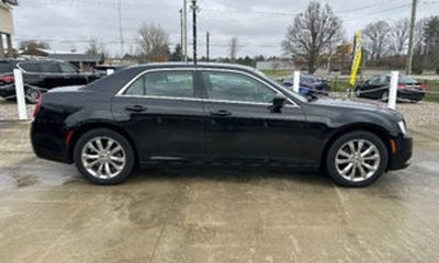 2019 Chrysler 300 300S