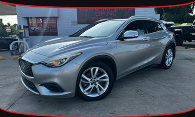 2018 Infiniti QX30 Sport