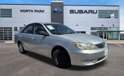 2004 Toyota Camry Solara SE