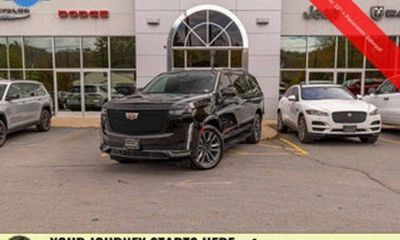2022 Cadillac Escalade ESV Sport