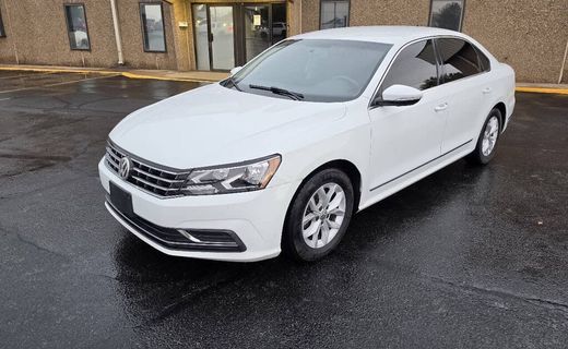 2017 Volkswagen Passat S