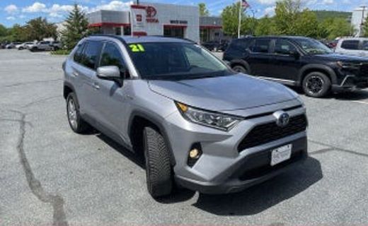 2023 Toyota RAV4 XLE Premium