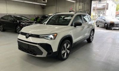 2024 Volkswagen Taos 4Motion S