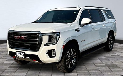 2022 GMC Yukon XL AT4