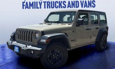 2022 Jeep Wrangler Unlimited Sport