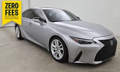 2025 Lexus IS 300 Comfort