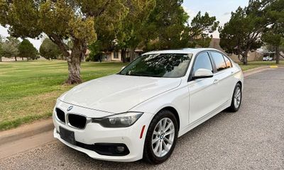 2016 BMW 320i Sedan