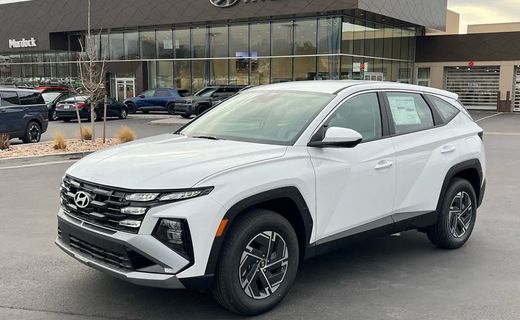 2026 Hyundai Tucson Blue SE