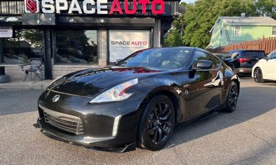 2015 Nissan 370Z Touring