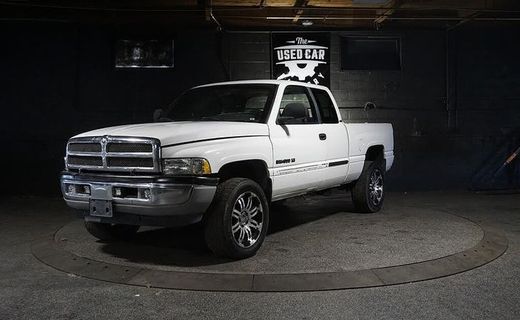 2000 Dodge Ram ST