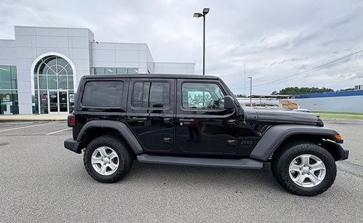 2022 Jeep Wrangler Unlimited Sport