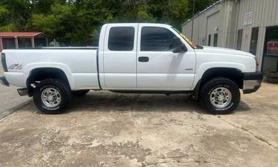 2004 Chevrolet Silverado K2500 Heavy Duty