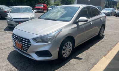 2019 Hyundai Accent SE AND SEL