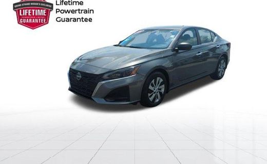 2025 Nissan Altima S