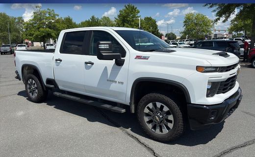 2024 Chevrolet Silverado HD Custom