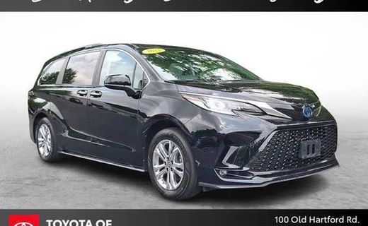 2022 Toyota Sienna XSE