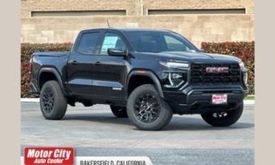 2024 GMC Canyon Elevation