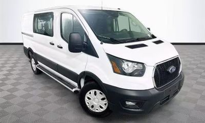 2025 Ford Transit LOW Roof