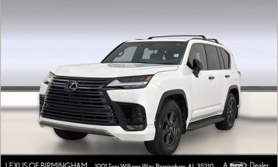2025 Lexus LX 700H Overtrail