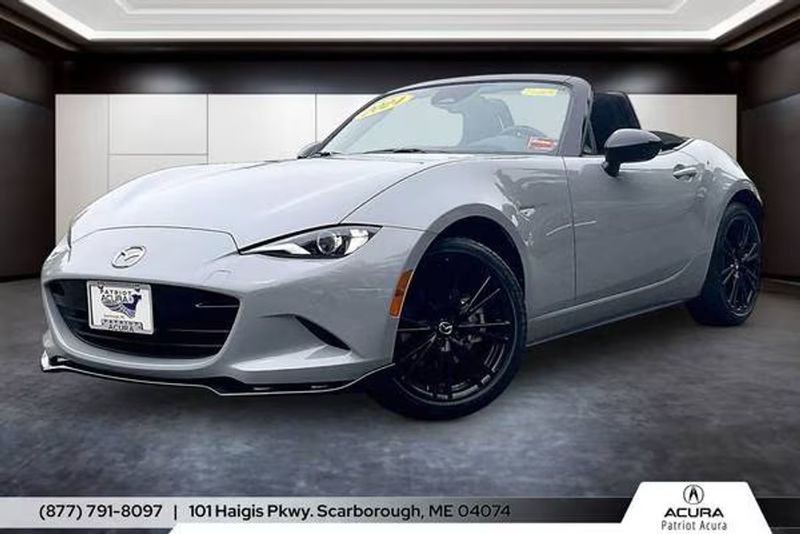 2024 Mazda MX-5 — a typically priced live listing