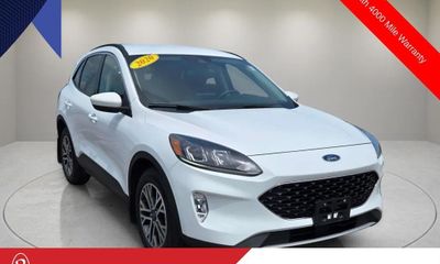 2020 Ford Escape SEL