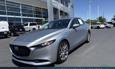 2019 Mazda MAZDA3 With Select