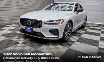 2022 Volvo S60 Inscription Expression XC60