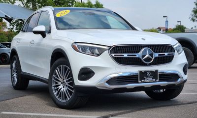 2026 Mercedes-Benz GLC-Class GLC300