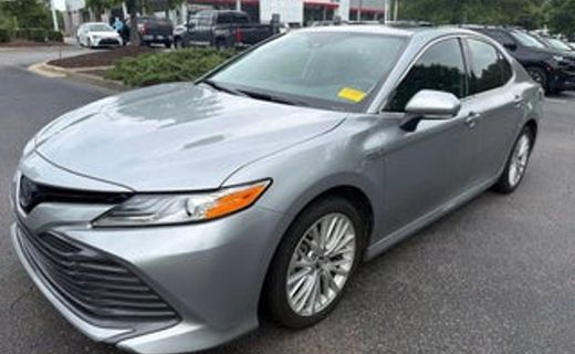 2020 Toyota Camry XLE