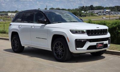 2026 Jeep Grand Cherokee Summit