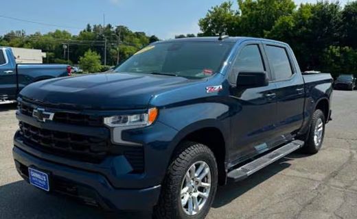 2022 Chevrolet Silverado RST