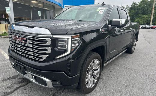 2025 GMC Sierra Denali