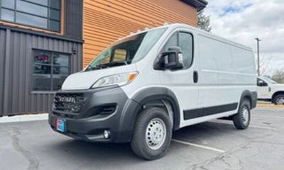 2026 GMC Savana 3500