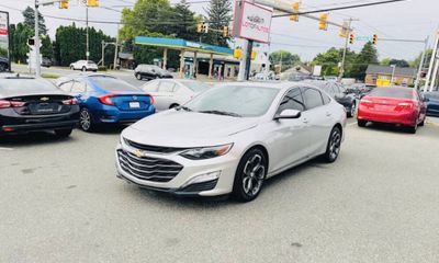 2021 Chevrolet Malibu LT