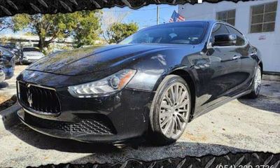 2015 Maserati Ghibli Base