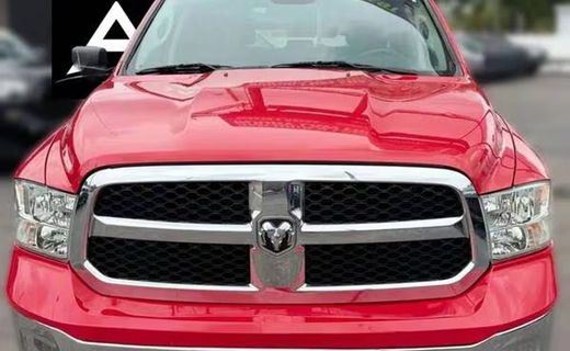 2021 Ram 1500 SLT