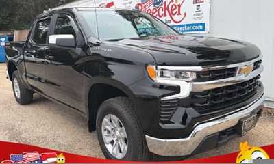 2026 Chevrolet Silverado LT