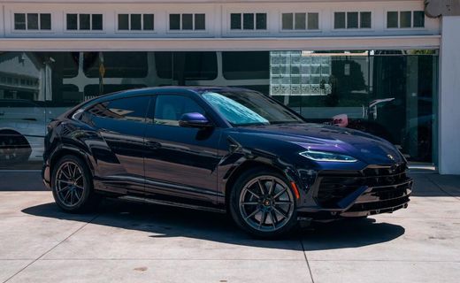 2025 Lamborghini Urus SE
