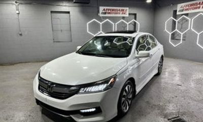 2017 Honda Accord Hybrid Touring