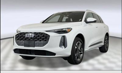 2026 Audi Q5 Quattro Premium