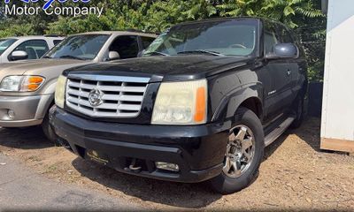 2002 Cadillac Escalade Luxury