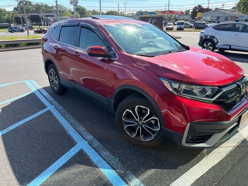 2022 Honda CR-V — a typically priced live listing