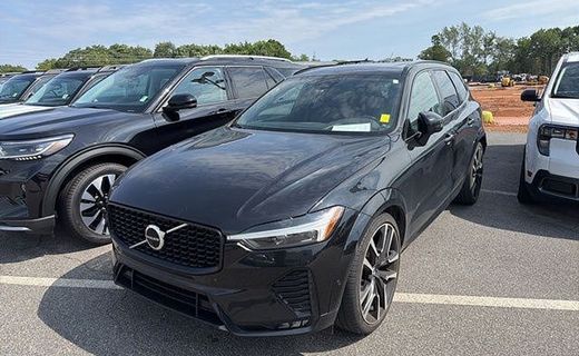2024 Volvo XC60 Ultimate Dark