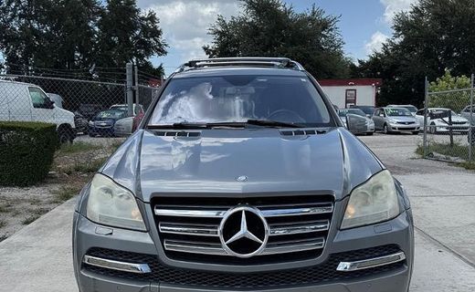 2012 Mercedes-Benz GL-Class GL550 4 Matic